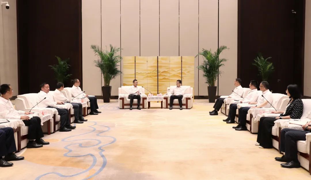 曹路宝会见中建国际董事长高波:深化全面合作 实现互利共赢