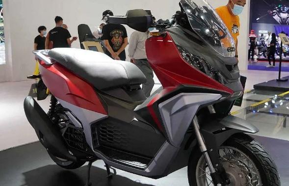 力刻gobi 150 adv踏板来了