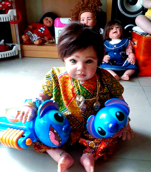 泰国"天使"娃娃的流行与走私风险引发争议