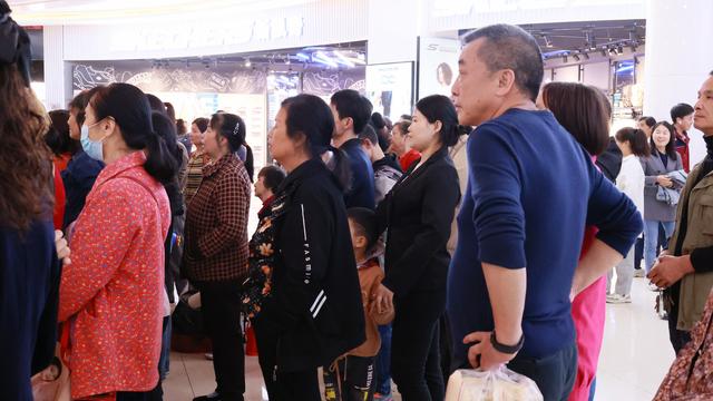 观盛世美景赏五月花红记监利市曲艺家协会百晟广场庆五一文艺晚会