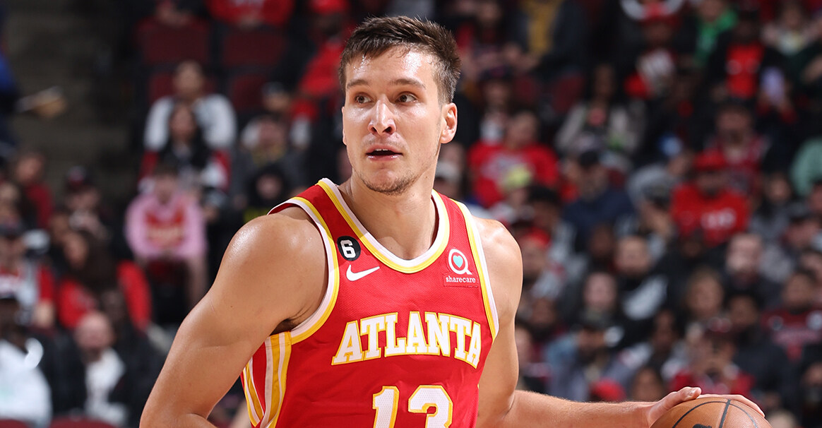 火力全开 博格达诺维奇半场轰下16分