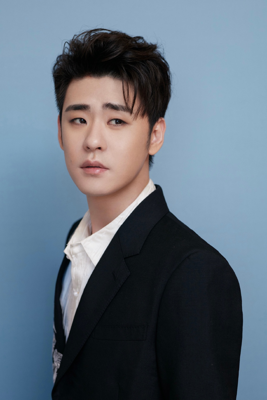 仪式感满满小室分享磊磊帅照 腊八节祝您诸事粥全