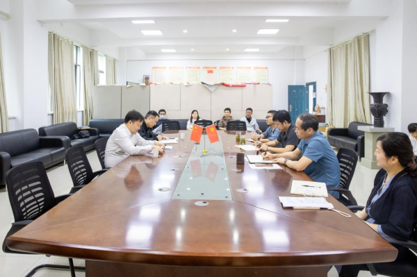 阜阳师范大学校领导到美术学院开展工作调研