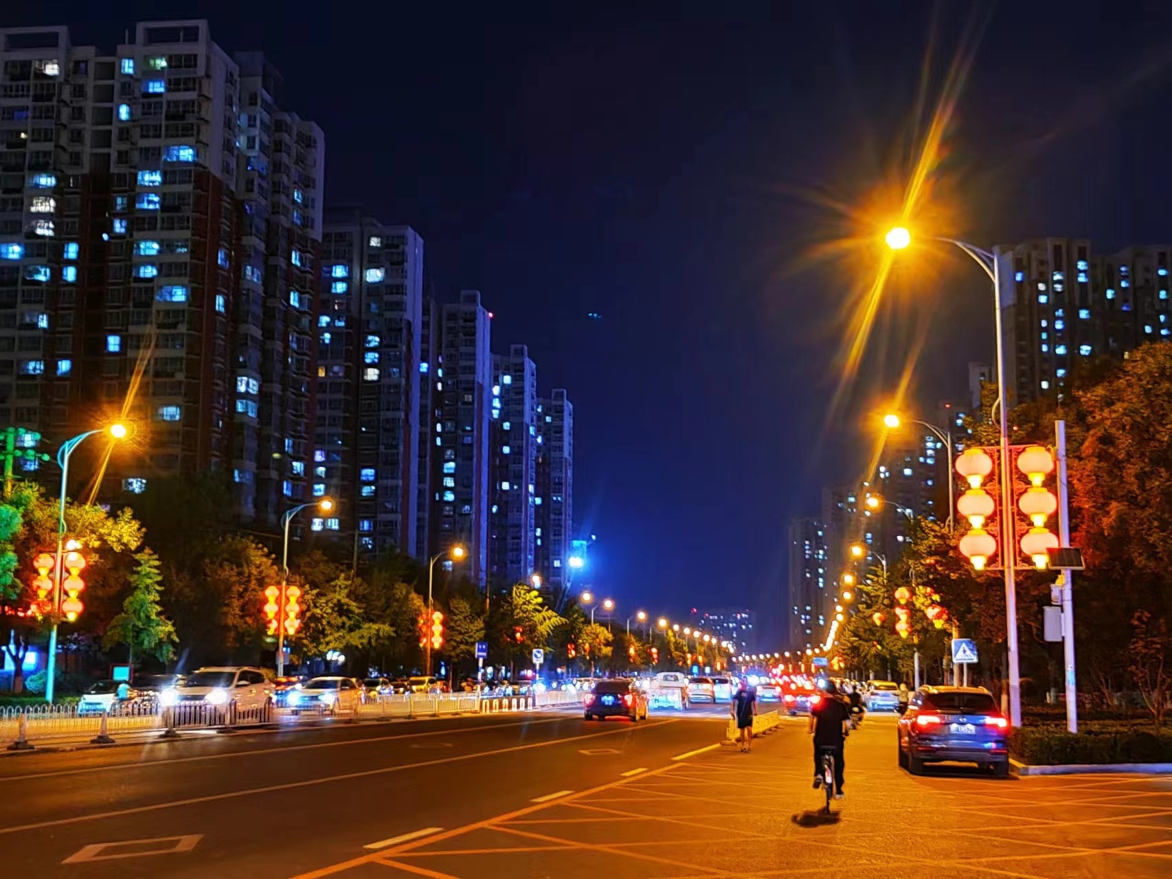 街头路灯夜景图片唯美图片