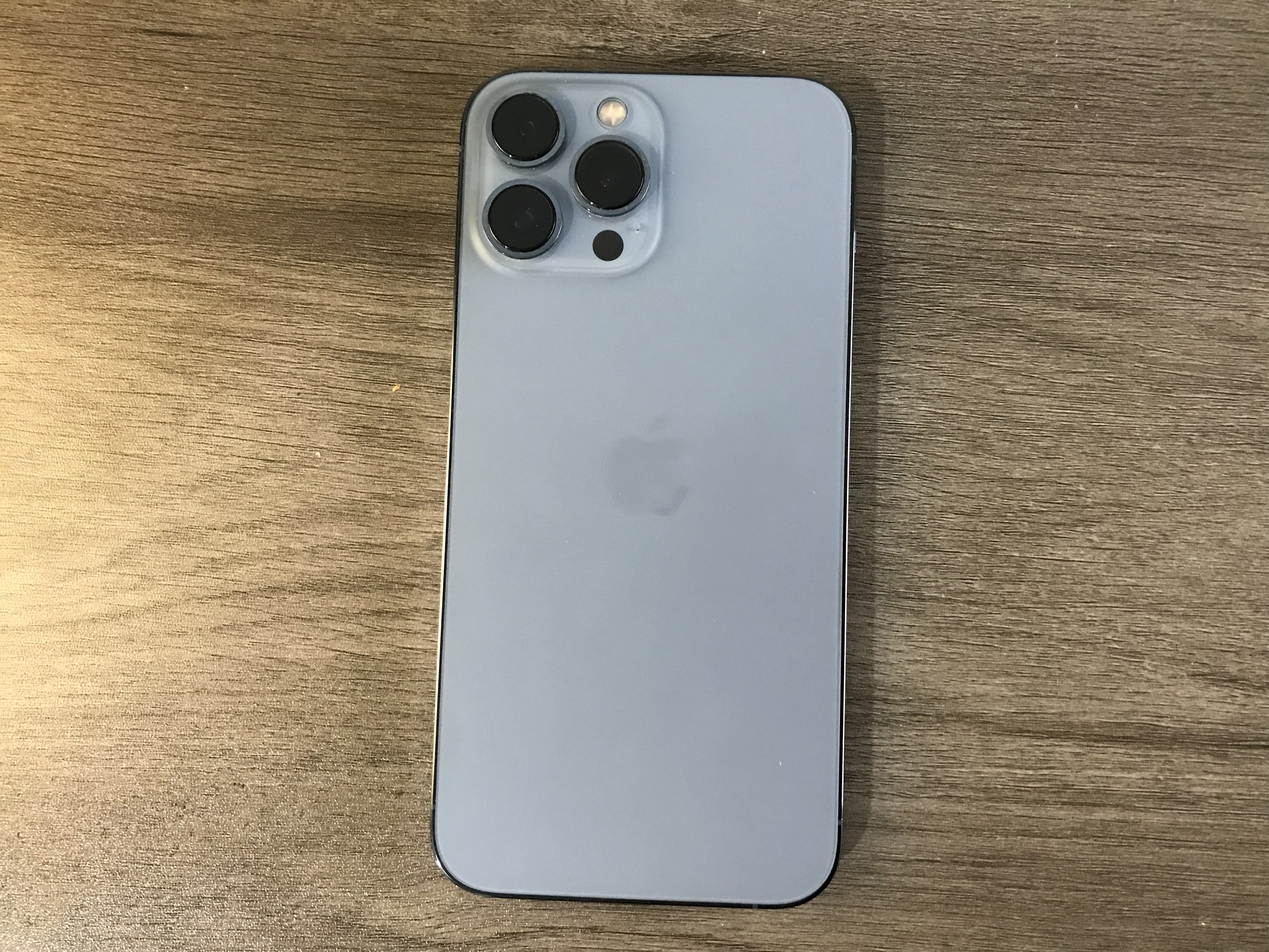 苹果13promax指纹解锁功能在哪里,如何使用?