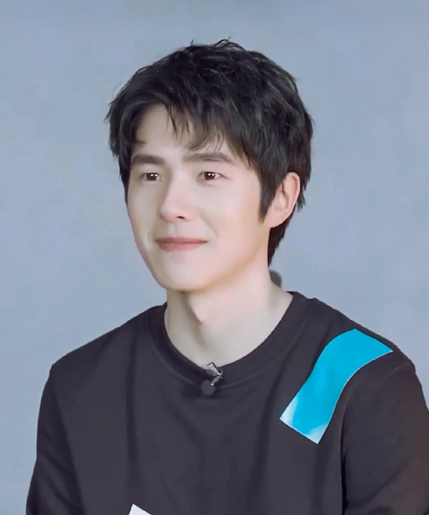 刘昊然造型师辟谣,两句话给事件定性,质问狗仔没完没了尬黑图啥