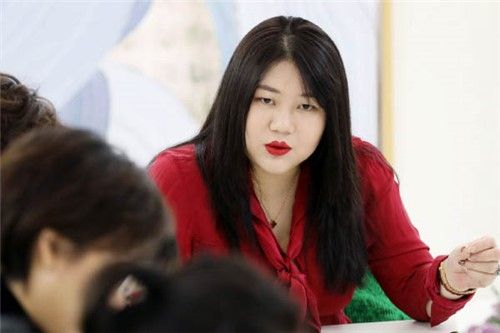 杨天真为工作牺牲身体,你会这样做吗?|周末谈