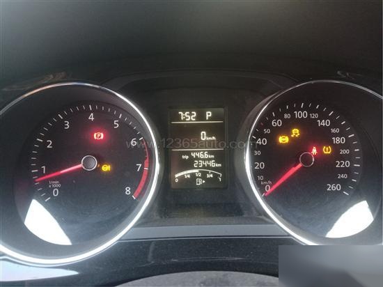 大众轮速传感器坏了亮哪些故障灯