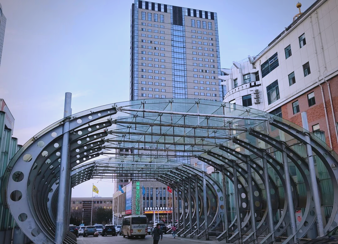 大连开发区五彩城:承载无数人青春回忆的"多彩"地标