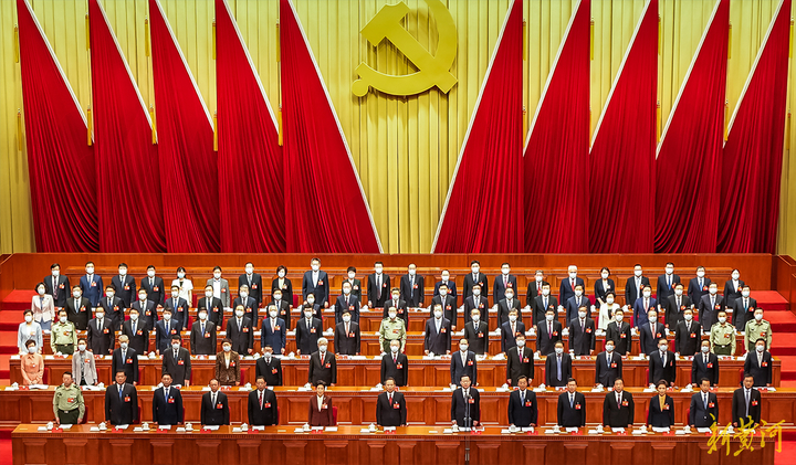 镜相|山东省第十二次党代会开幕