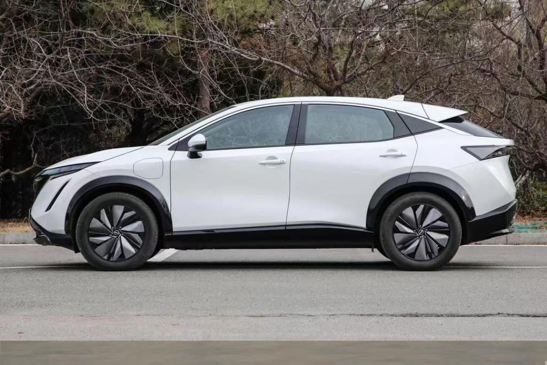 东风日产首款纯电动车ariya艾睿雅亮相,打动你了吗?