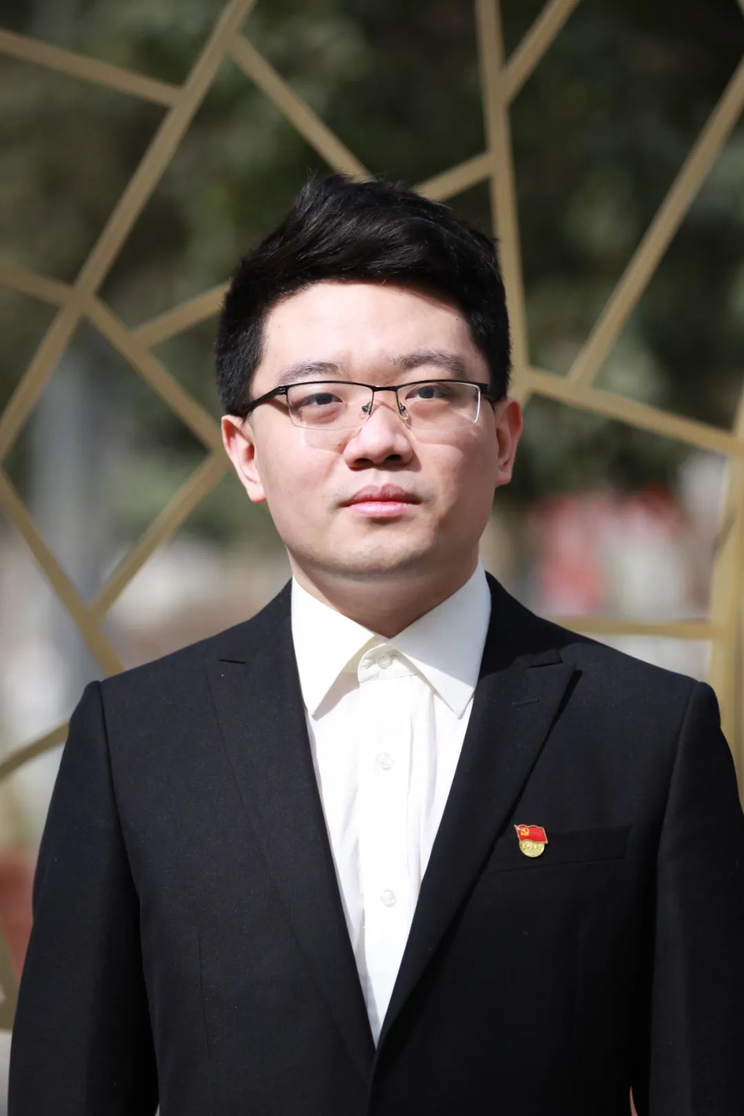 聚焦党代会建功新时代青春正当时莲湖区年轻干部热议党代会报告