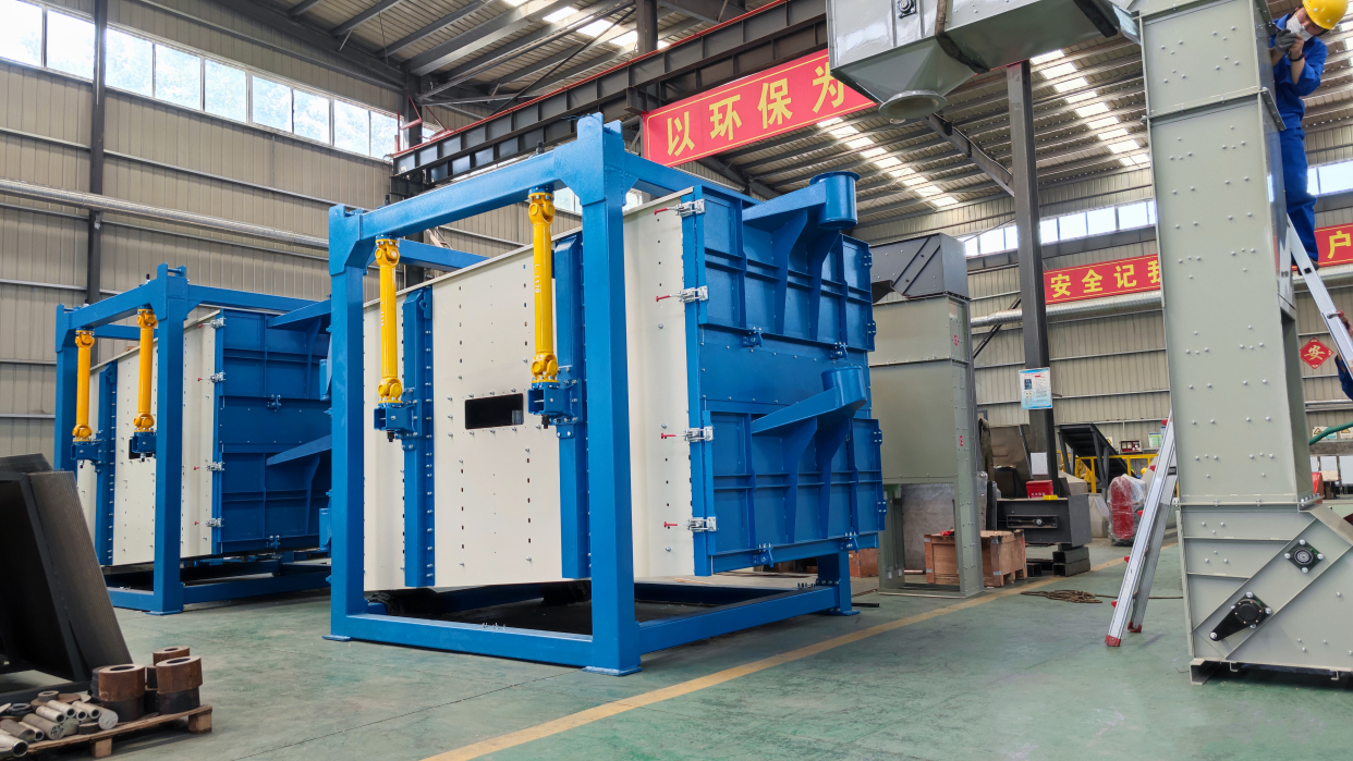 方形摇摆筛:砂石行业的筛分利器