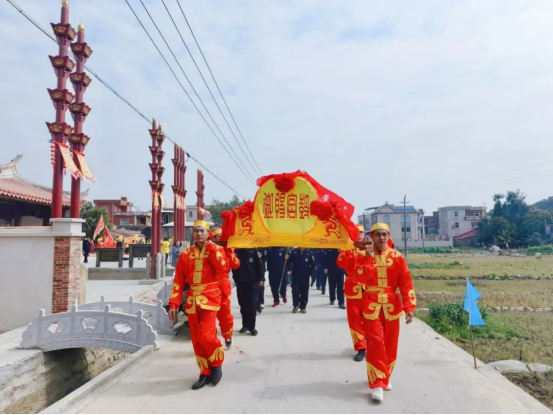 惠安辋川:"乡村记忆"传统民俗"侯卿十八游大鼓"活动隆重举行