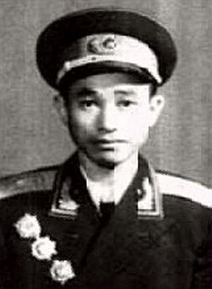 蔡长元:去世13年,儿子才知他是开国少将,骨灰里有弹片11枚