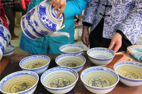 充满老北京味道的大碗茶