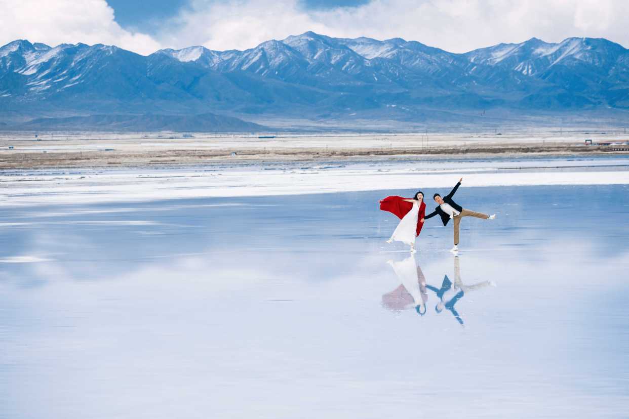 青海天空之镜茶卡盐湖婚纱摄影5条攻略,旅拍婚纱照美到怀疑人生