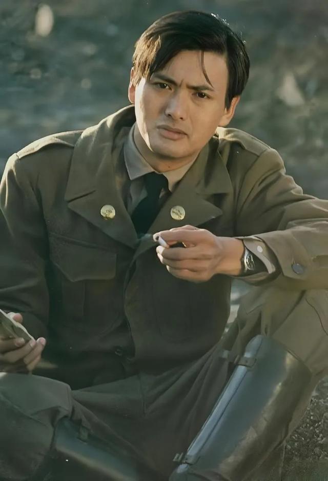 《周润发摄影展盛启:众星齐聚,艺术为核,善举暖心》