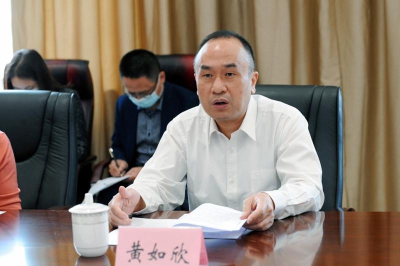 省卫健委党组书记,主任黄如欣调研省妇产医院,省疾控中心新址和省妇儿