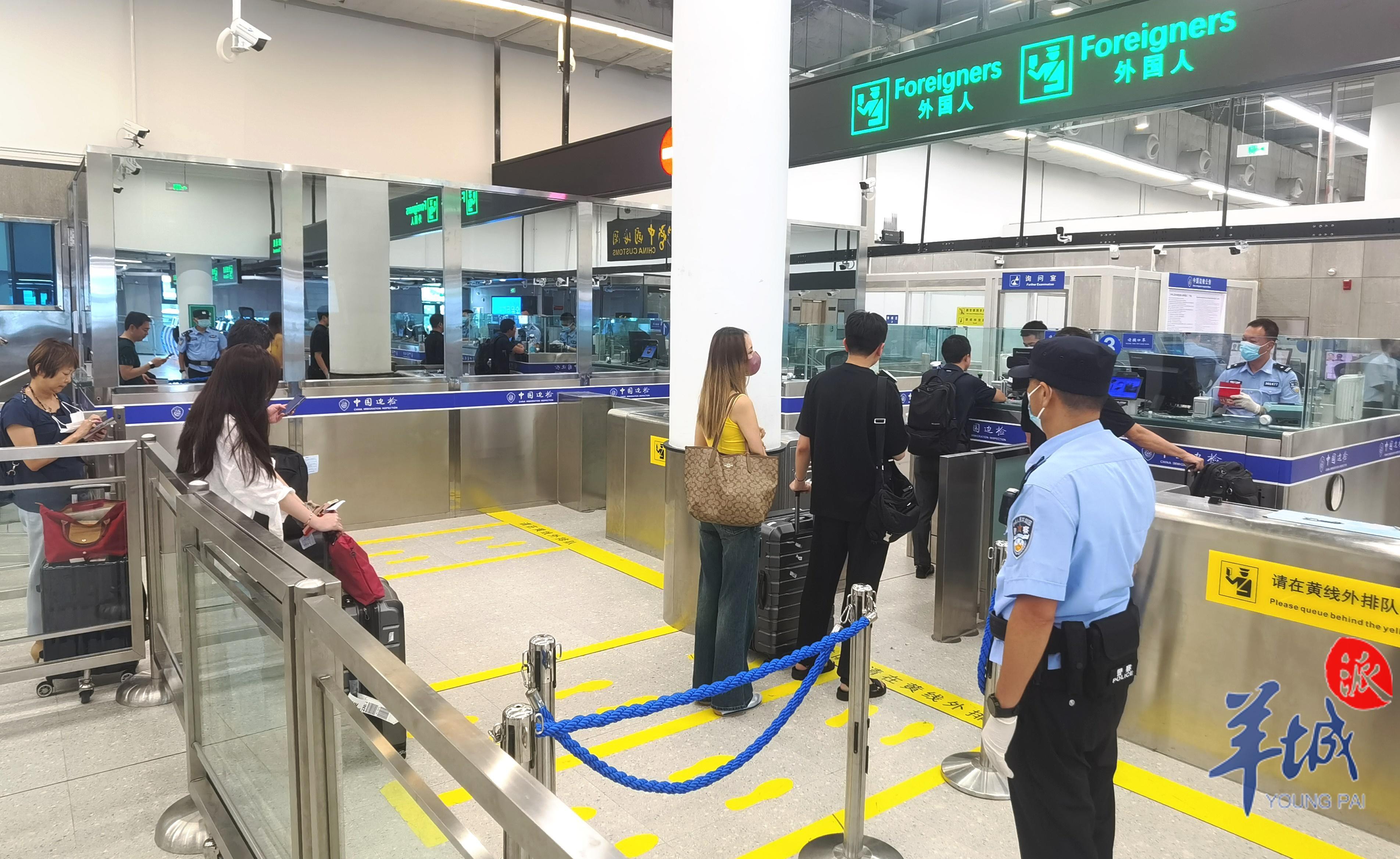 恢复!深圳皇岗边检站迎来首位免签入境新加坡籍旅客