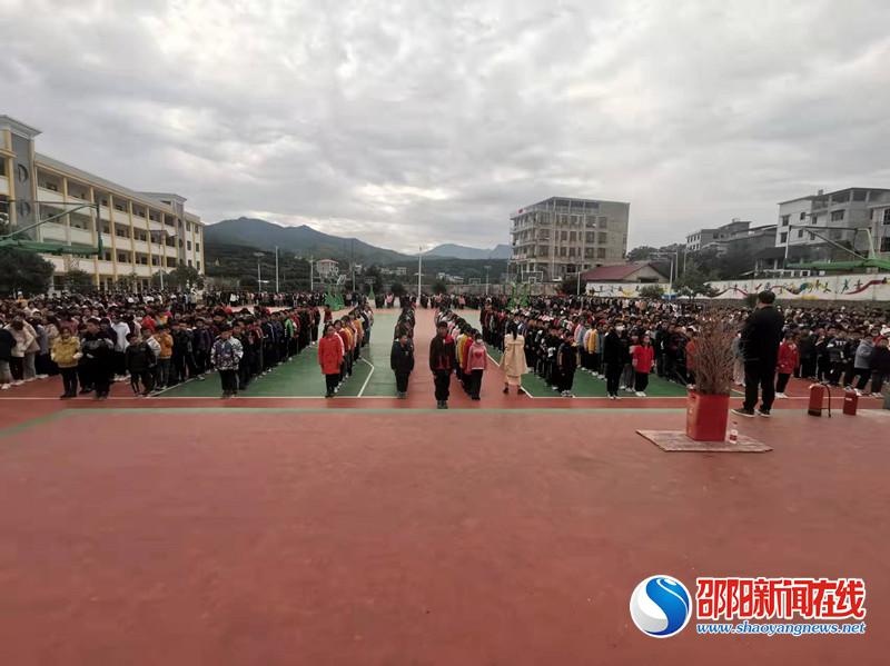 防患于"未燃" 筑牢"防火墙"——新宁县黄龙中学举行2021年秋季消防