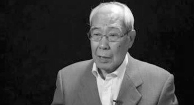 黄健翔悼念李元魁:有幸曾与李老合作,他的解说永远不会被遗忘