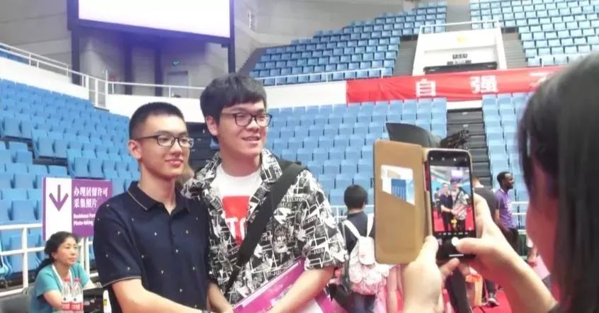 高考状元的背后:拼智商,拼努力,还是"拼父母"?