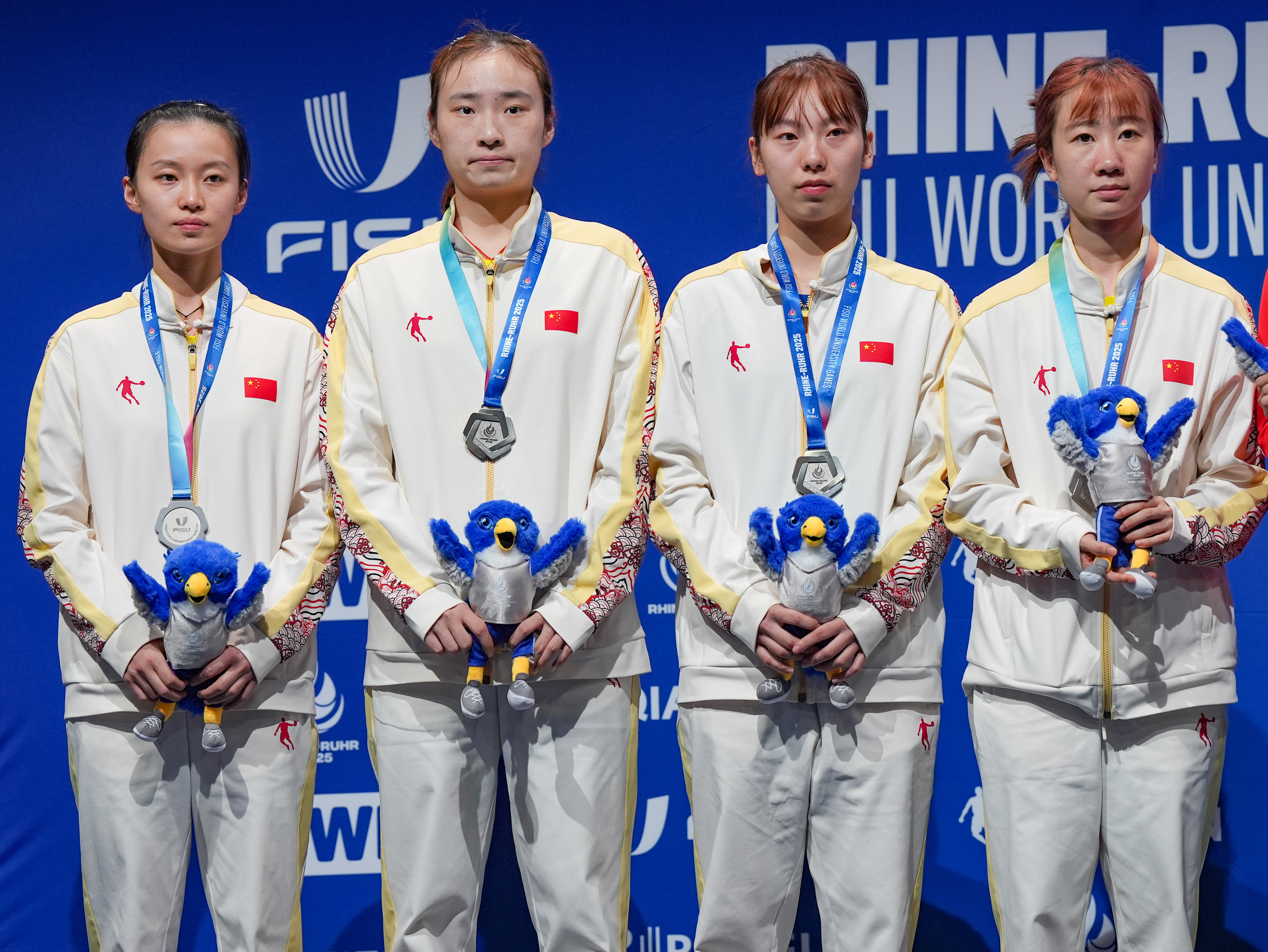 —乒乓球女子团体决赛:中国队获得银牌