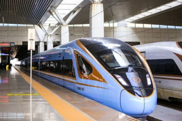 云南省内首条时速350公里的高铁登场！渝昆高铁全线隧道全贯通
