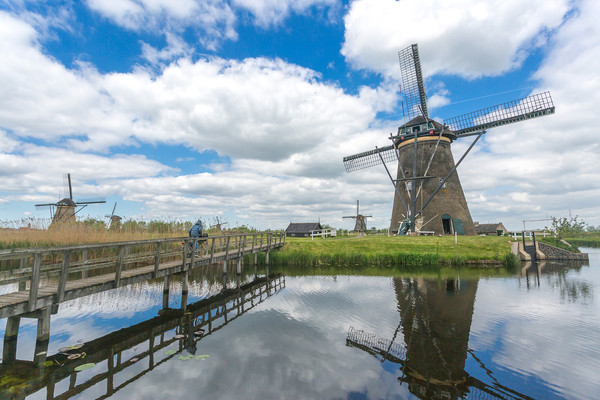 风车之国是哪个国家?风车之国指的是哪里