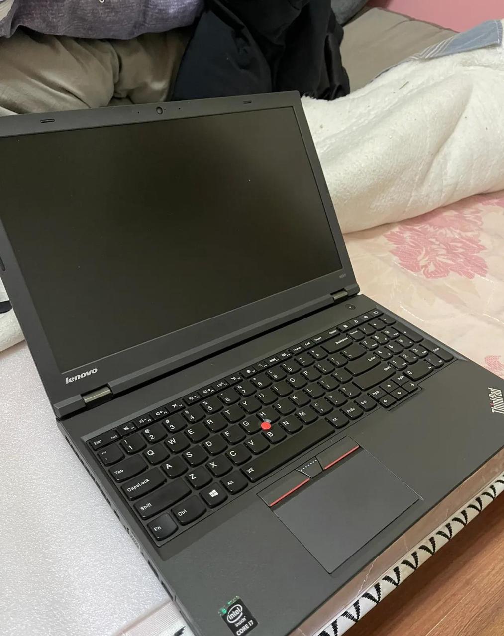 联想thinkpad系列笔记本电脑,曾经推出过移动工作站w541,可以说性能