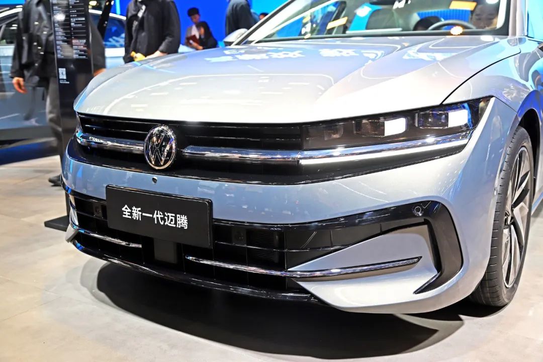 车展实拍一汽-大众b9迈腾 合资中型车标杆与潮流的互动