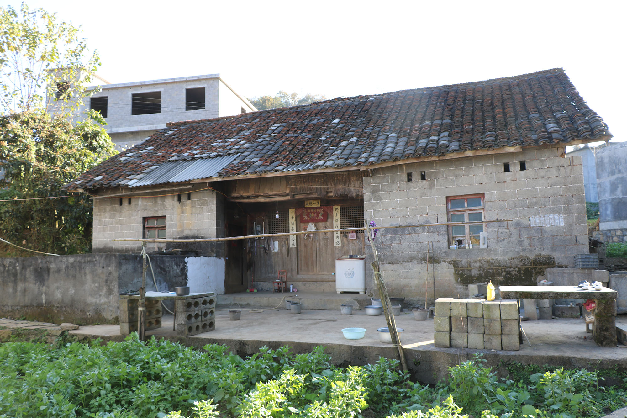 兴仁:大山镇开展农村房屋安全隐患排查整治 践行"我为群众办实事"