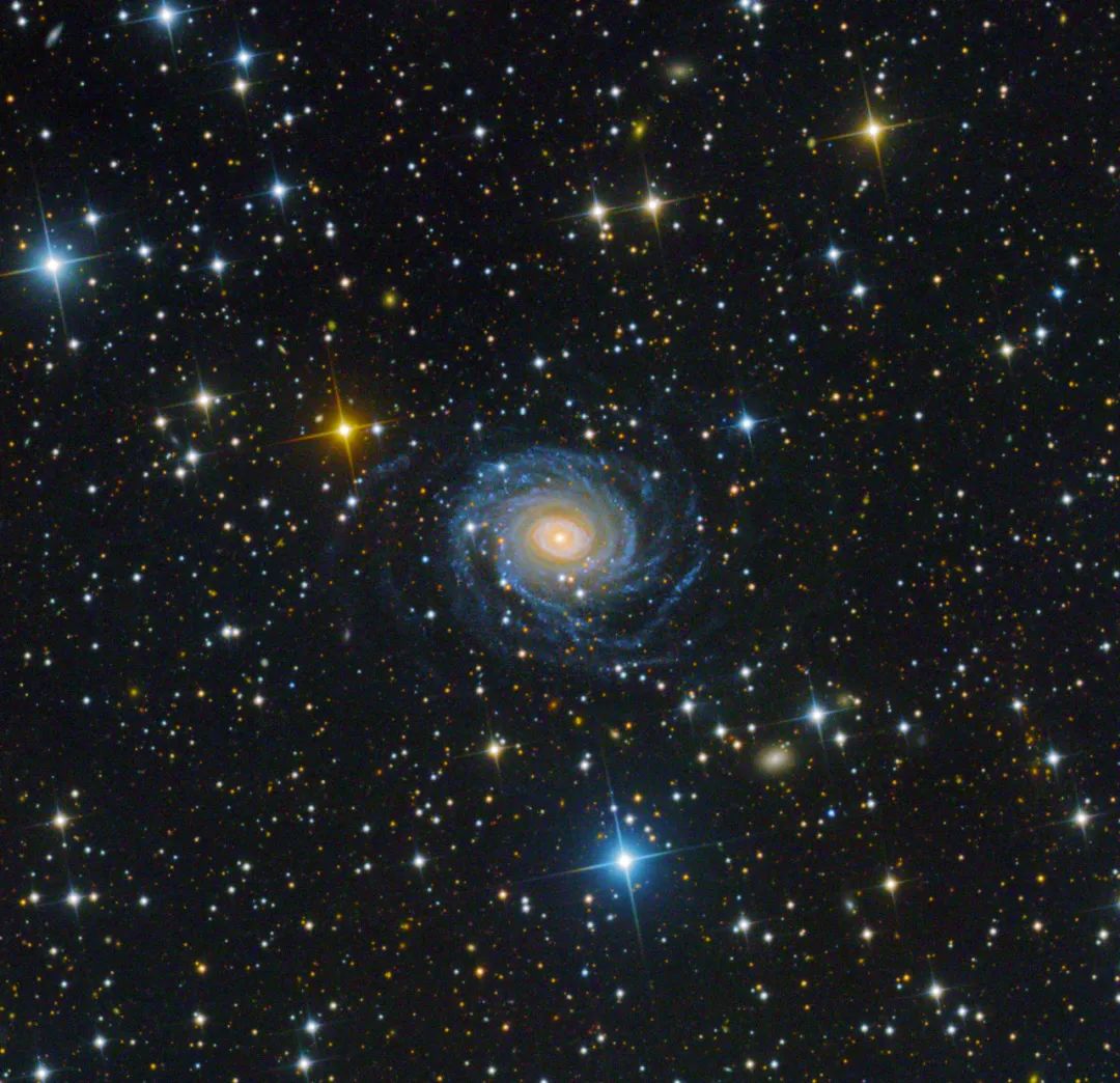 流波将月去,潮水带星来