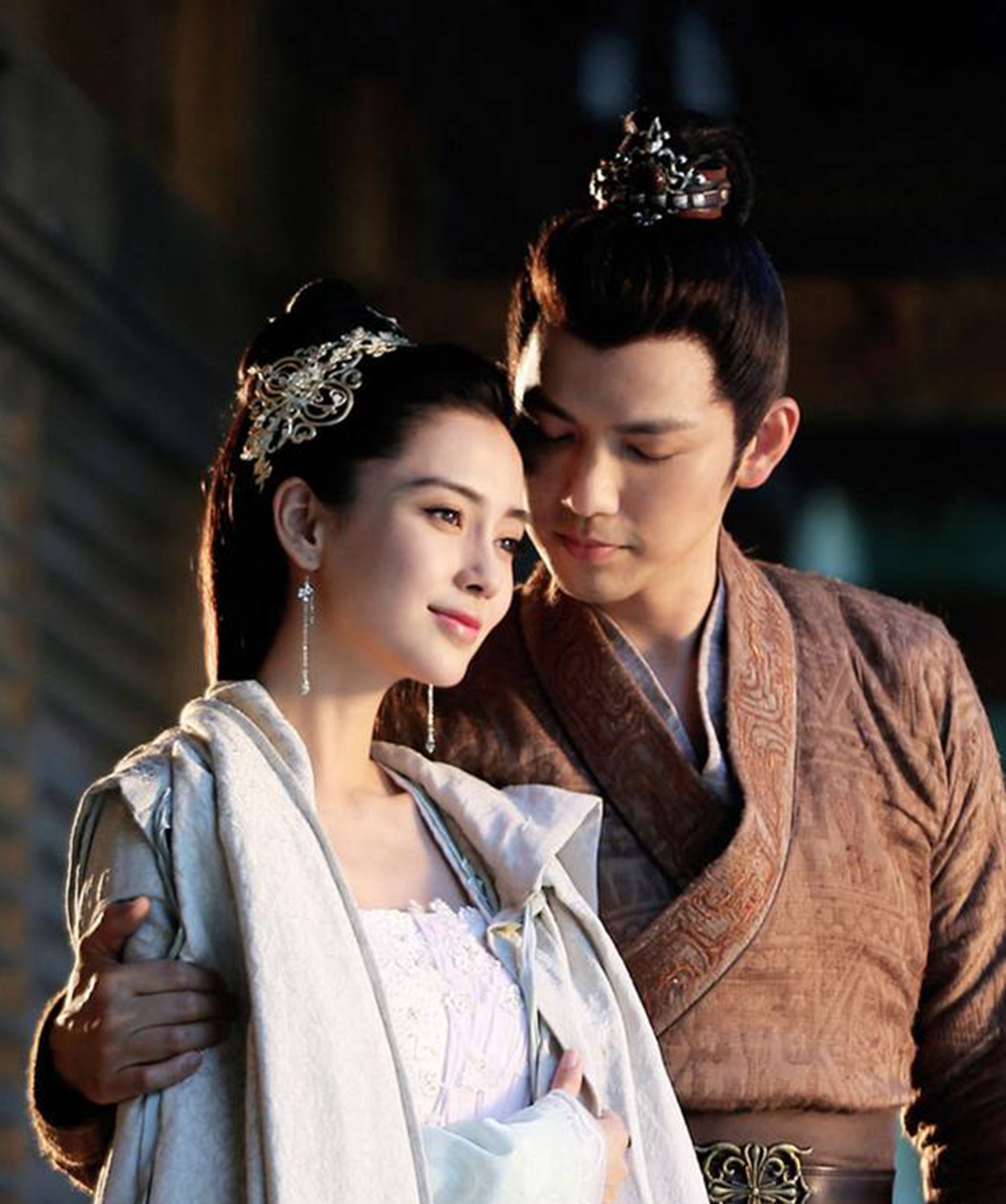 《孤芳不自赏》演员表?在剧中,白娉婷喜欢过何侠吗?