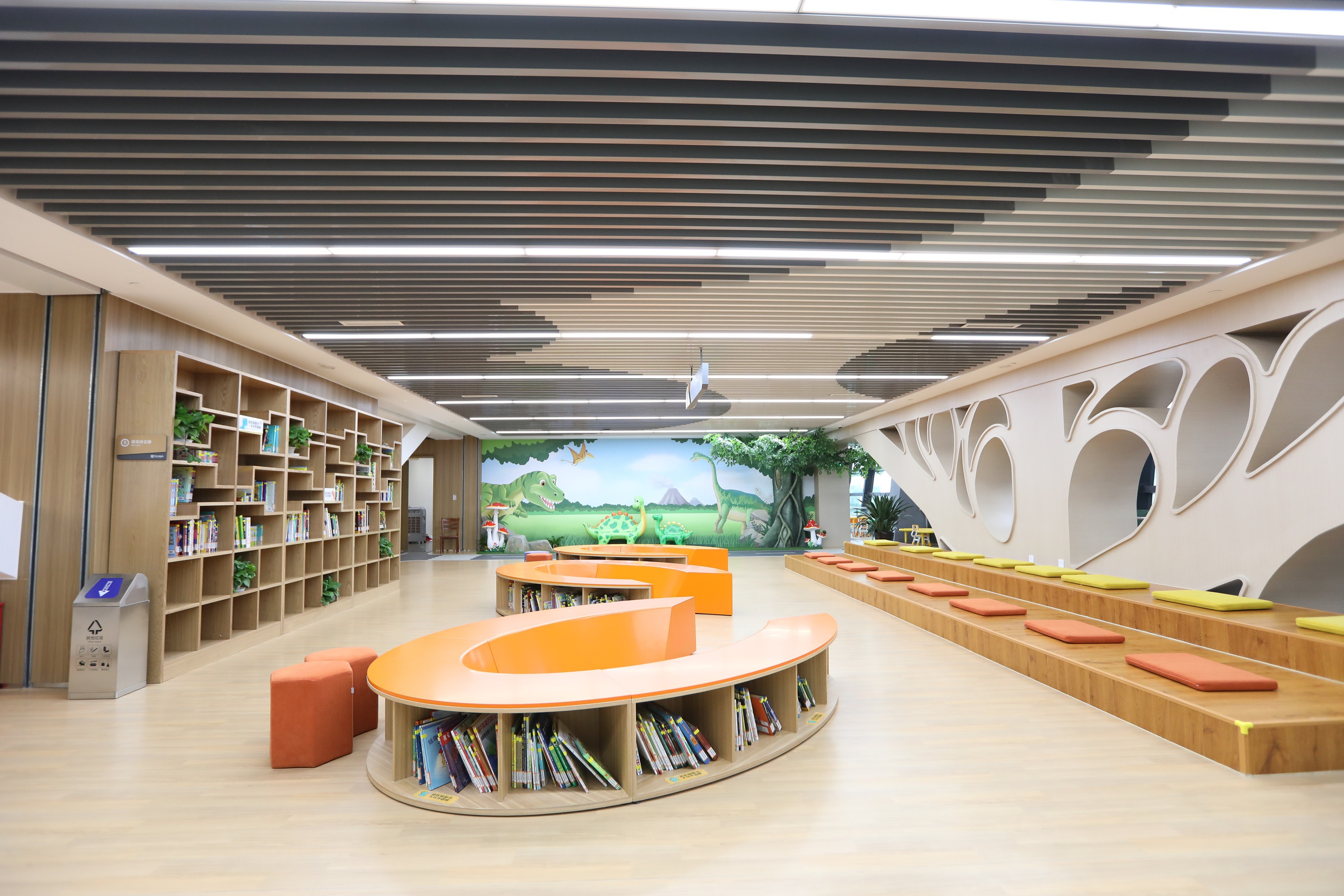 江苏常州:图书馆变网红地 人间至味是书香