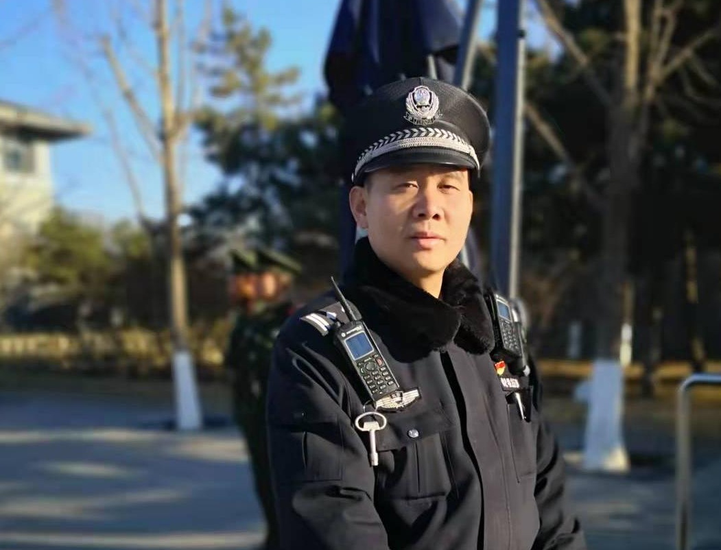 "车子,你就是我的家里人……"这是群众对他最高的评价