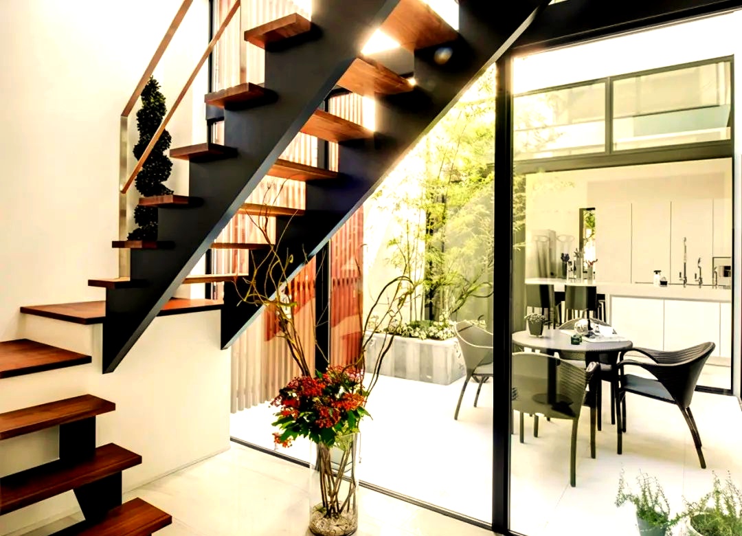 现代风格装修中的阁楼楼梯:风水禁忌与常见款式解析