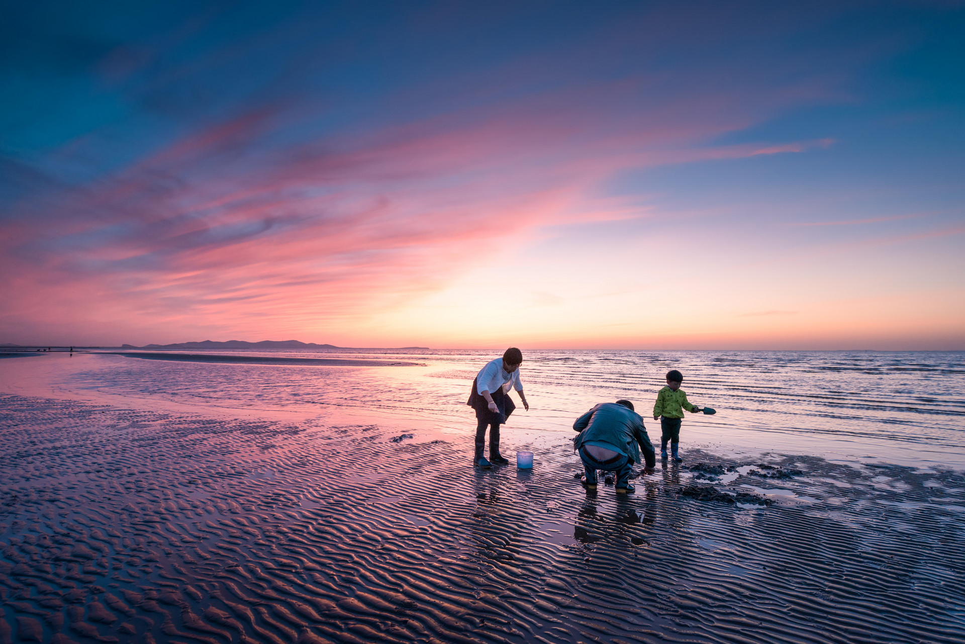 到青岛去赶海 去旅游不能错过的有趣玩法