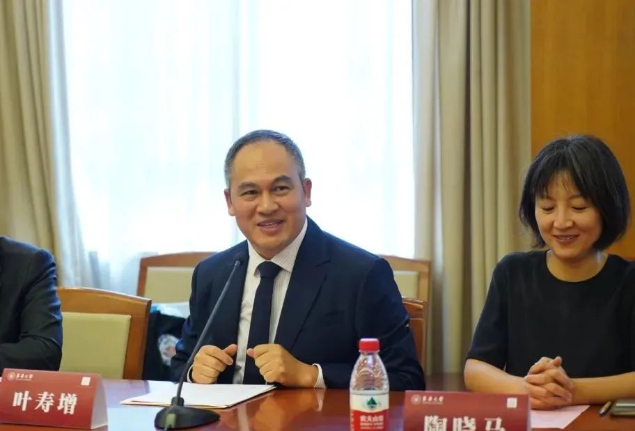 祝贺!东华校友叶寿增被授予法兰西共和国国家功绩骑士勋章!