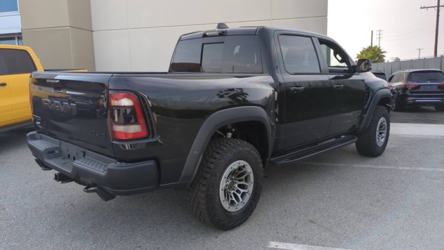 2023款黑色霸王龙皮卡