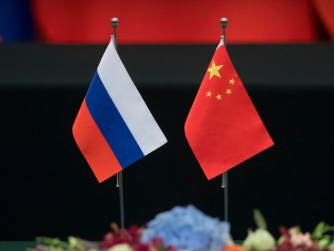中国和俄罗斯的国旗图片