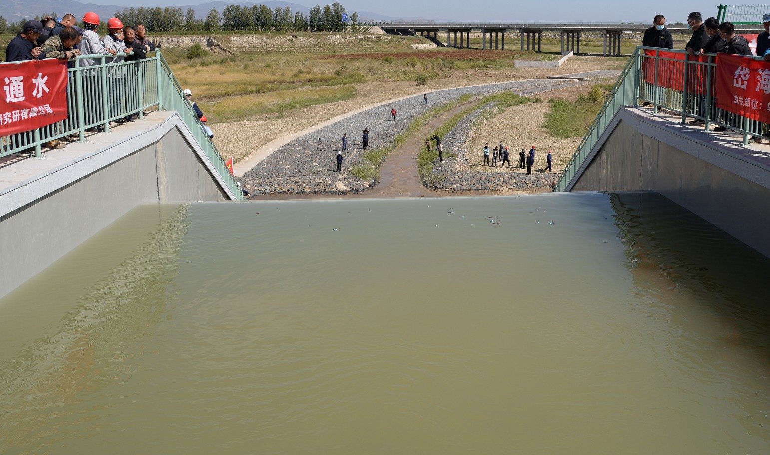 喜讯!"引黄济岱"应急补水工程全线通水