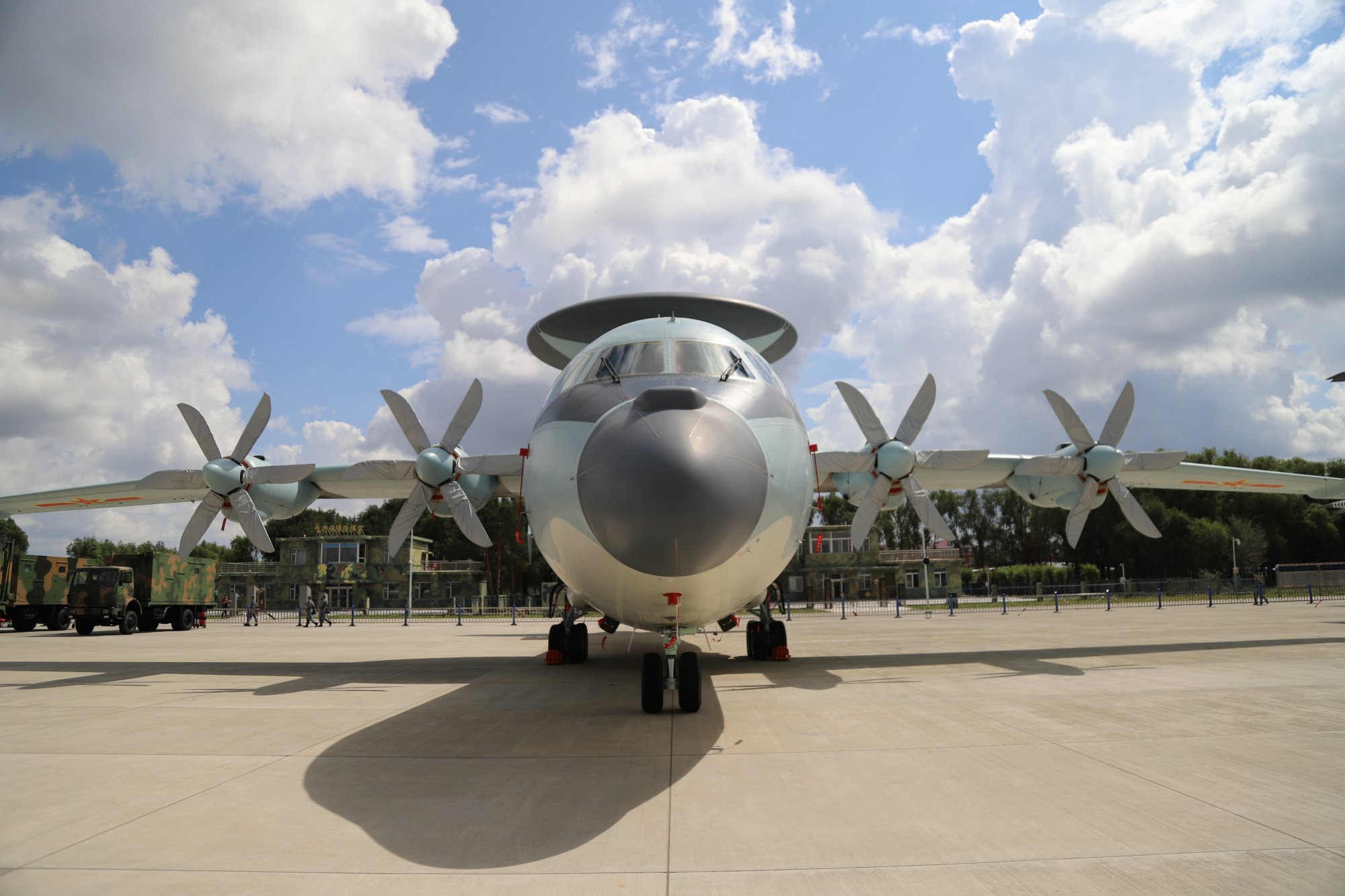 诗说国产预警机之——空警2000