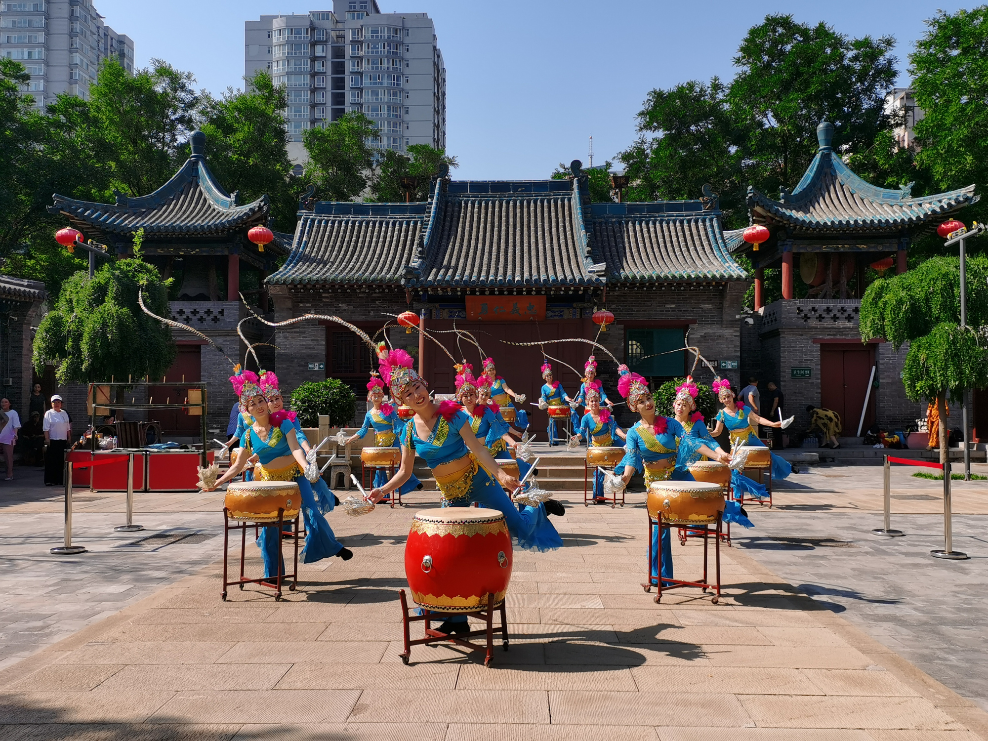 太原关帝庙开展"赏民俗表演,扬关公文化"传统民俗活动