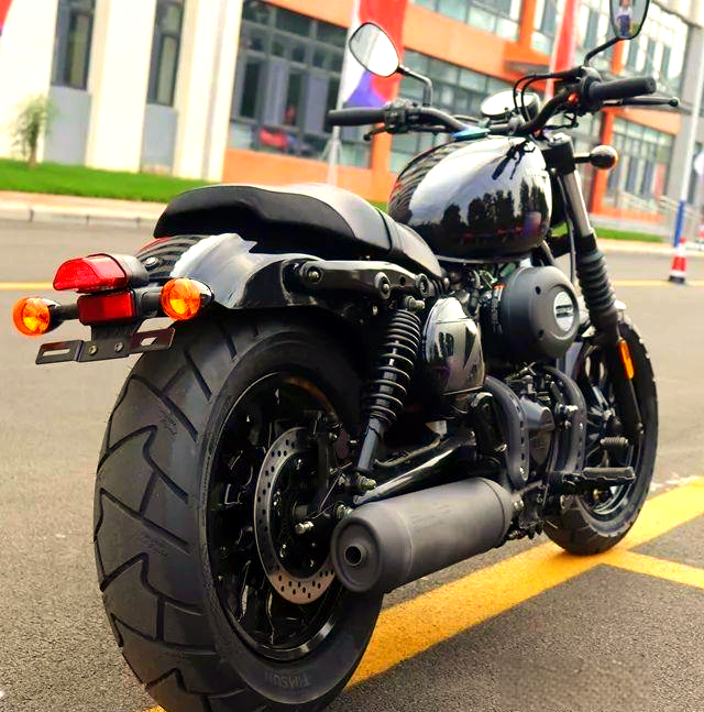 轻骑大韩gv300s发布,复古巡航车新体验