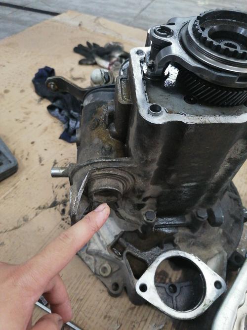 捷达变速箱拆装步骤?