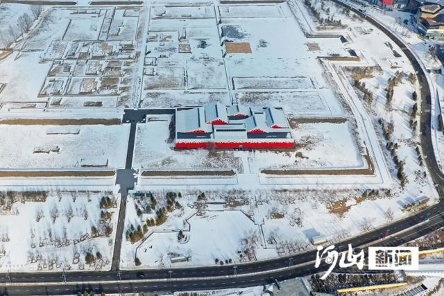 张家口太子城遗址公园美雪落宫墙入画来