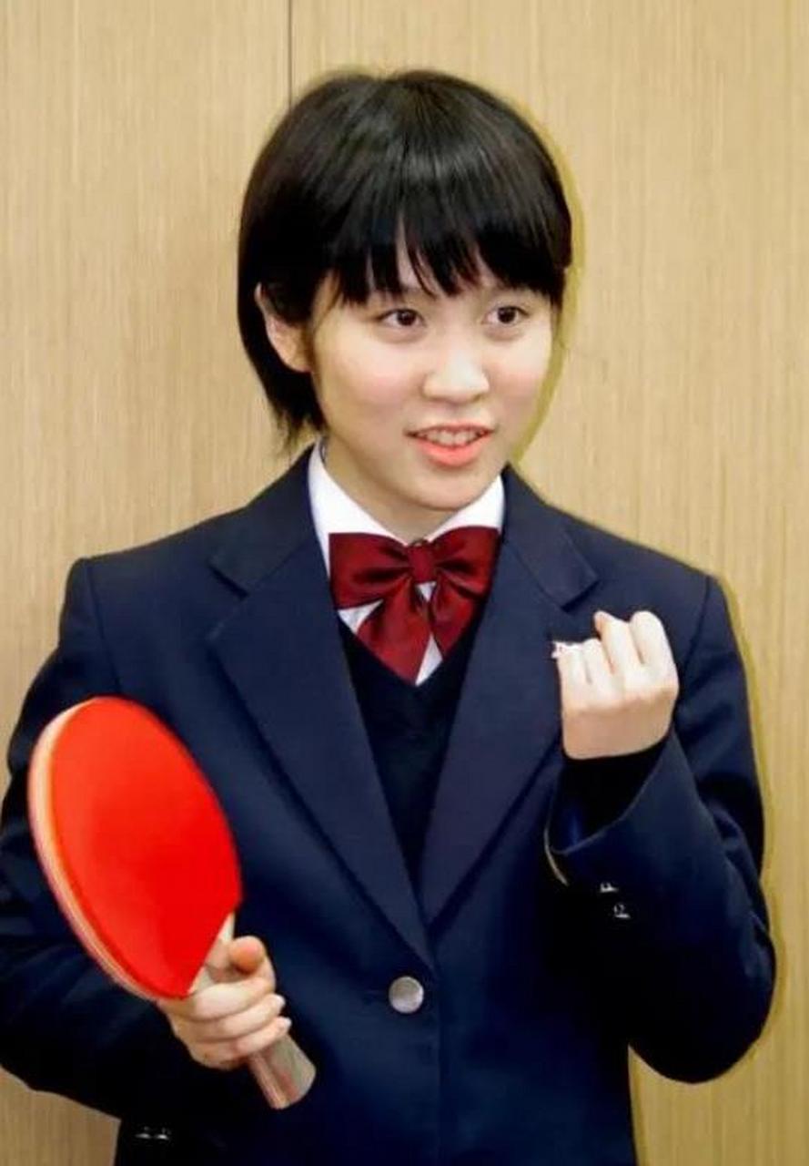 平野美宇,日本乒乓球女队运动员,当今日本国乒女队最好的球员之一,说
