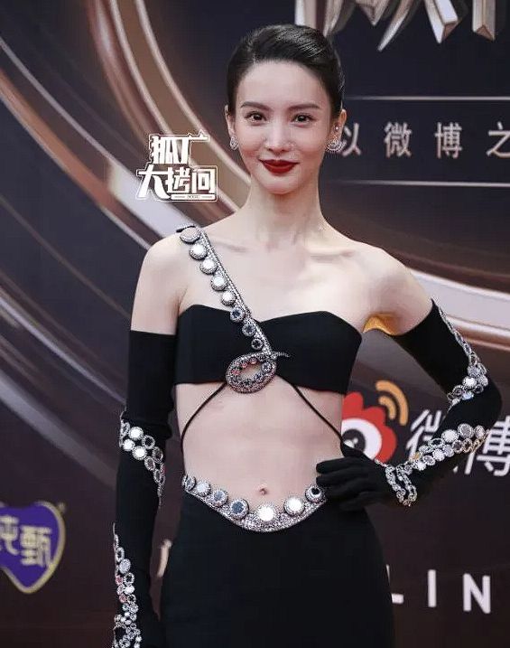 金晨瘦到"老太太?明星的减肥方式是否值得效仿?